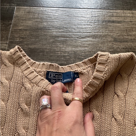 Cable-Knit Wool-Cashmere Sweater tan XL - Picture 3 of 3
